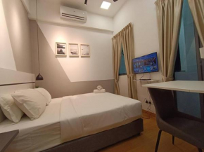 LUX 36B Studio with KLCC Infinity Pool View
